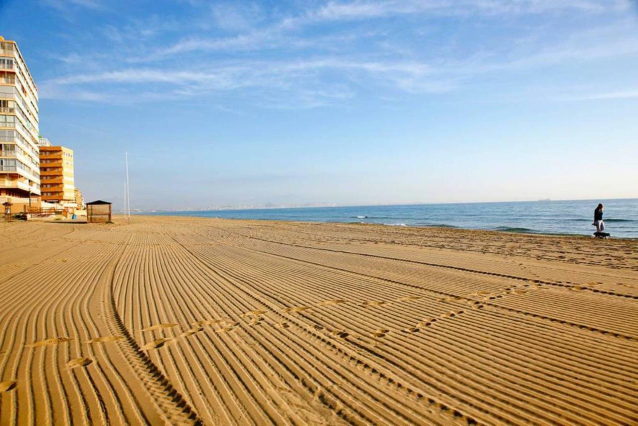 Sea Coast Apartment Arenales del Sol Luaran gambar