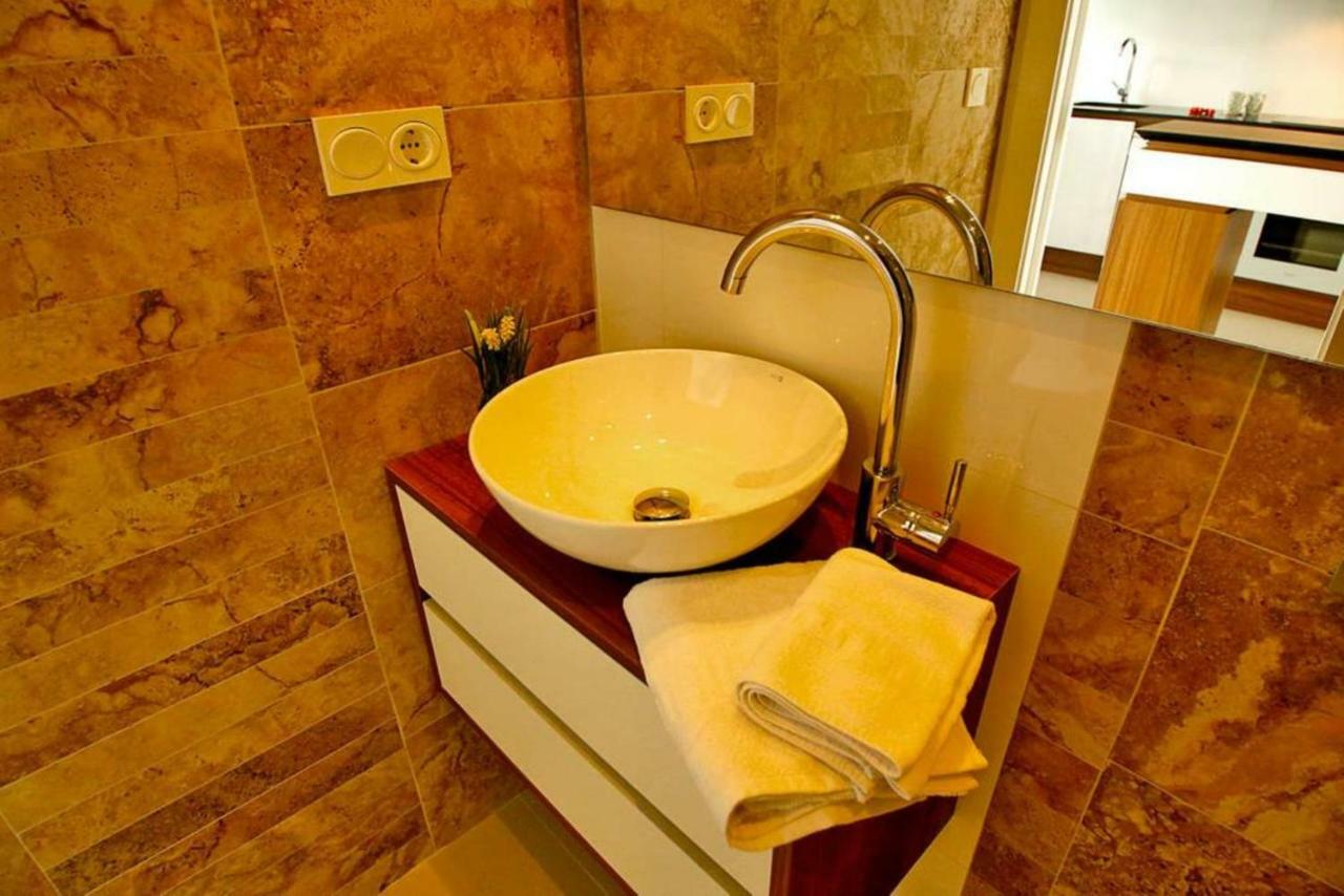Sea Coast Apartment Arenales del Sol Luaran gambar